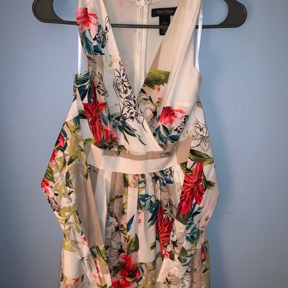 White House | Black Market Floral Dress, Size 00 - Picture 2 of 5